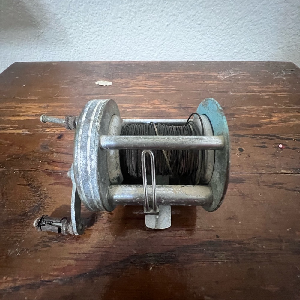Vintage Pflueger Trump No 1943 Saltwater Cast Fishing Reel Spool